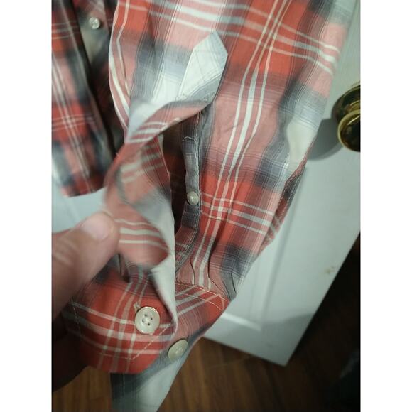 Horny Toad Men's L Shirt Collared Button Red Grey Plaid Long Sleeve - Picture 8 of 11